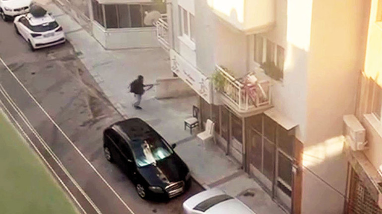 Babasının pompalısıyla saldırdı 16 yaşındaki E.B. 2 polisi şehit etti