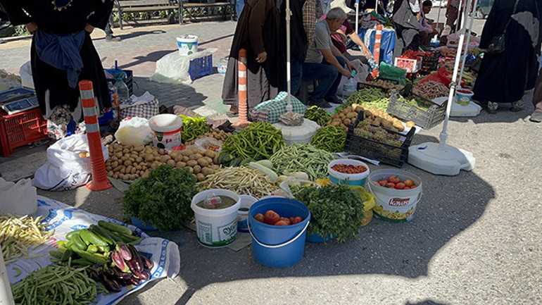 Her salı günü dualarla açılıyor