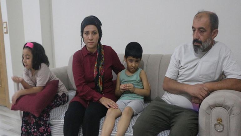 Salatalık parçası yuttu hastaneye gitti Çekilen röntgenle ortaya çıktı 18 santimetrelik kateterin unutulmuş