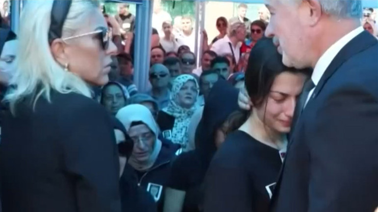 Şehitler son yolculuğuna uğurlanıyor