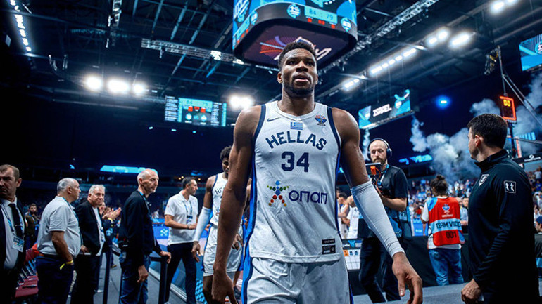 Antetokounmpo ve koç