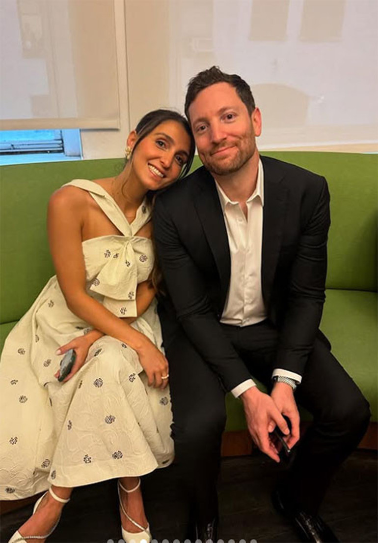 Ünlü çift dillere destan bir düğünle evlenmişti... Ailece çıktıkları balayı tatilinin tadına doyamadılar