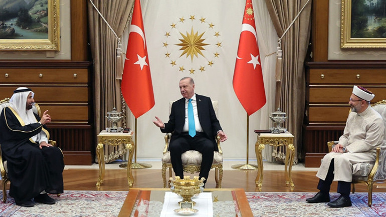 Cumhurbaşkanı Erdoğan, 4 ülkenin büyükelçisini kabul etti