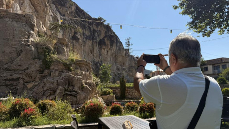 Depremin ardından açığa çıktı 86 yılda oluştu: Bölgenin popülerliği arttı