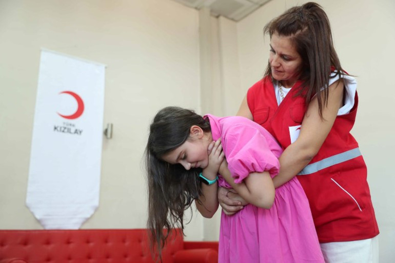 Kızılaydan Demirören Medya çalışanlarına ilk yardım eğitimi