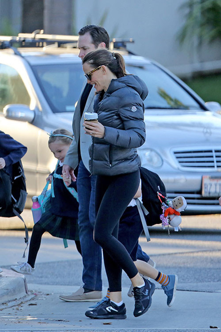 Aldattığı eski karısı düğün hazırlıklarına başladı, onun içi yanıyor... Keşke zamanında kıymetini bilseydim