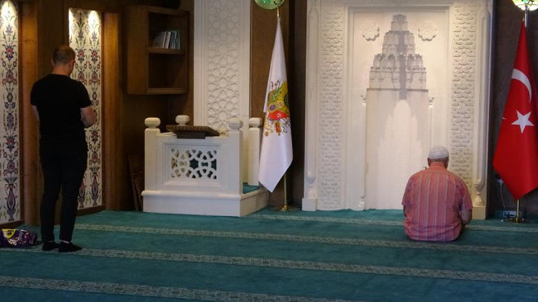 Trabzonda tek Sıra dışı cami konumuyla dikkat çekiyor | Daha önce böylesine hiç rastlamadım