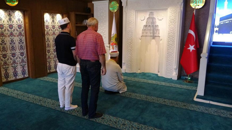 Trabzonda tek Sıra dışı cami konumuyla dikkat çekiyor | Daha önce böylesine hiç rastlamadım