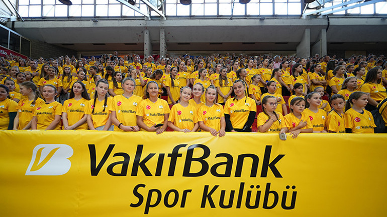 VakıfBank ve Bosna Hersek voleybol projesi etkinliği