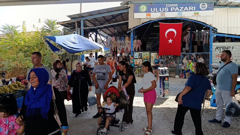 Edirne sınır kapılarında hareketlilik