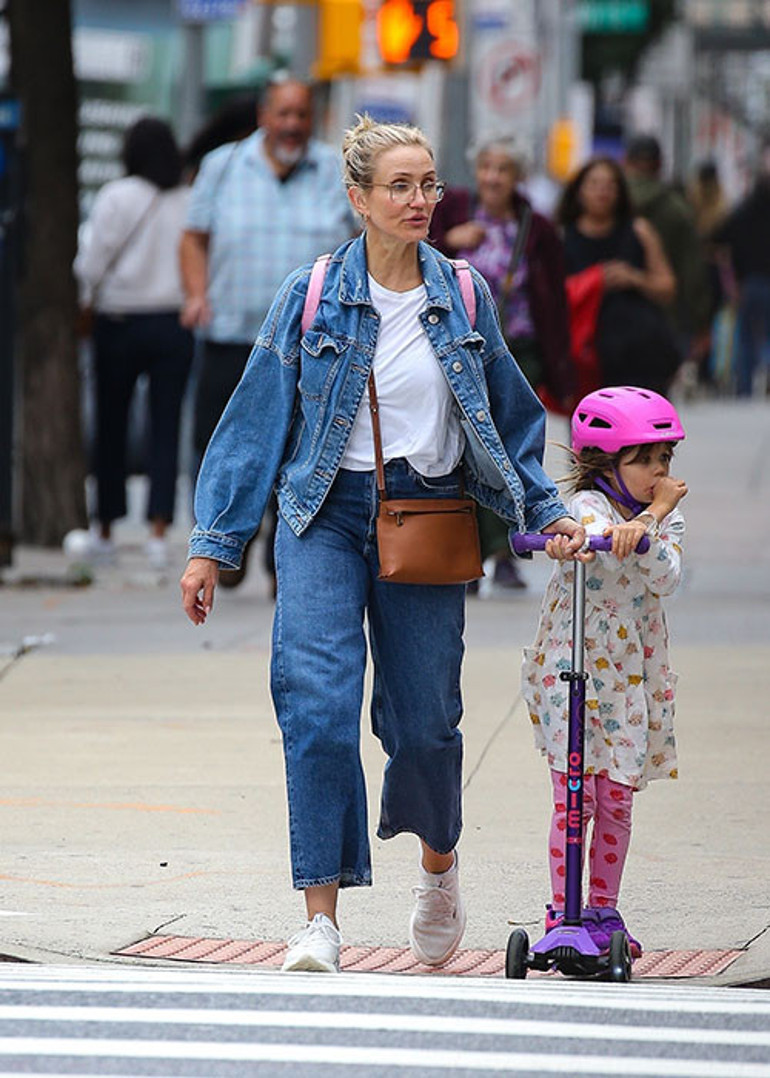 Ayrı yataklarda uyuduğu kocasından iki çocuğu oldu... Şöhreti bir kenara bıraktı, hayatını onlara adadı