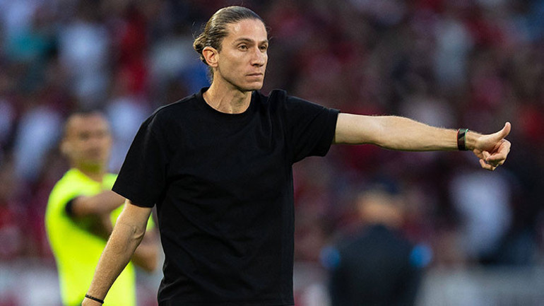Fenerbahçe’nin Filipe Luis teklifini resmen açıkladılar ‘Başkan beni aradı’