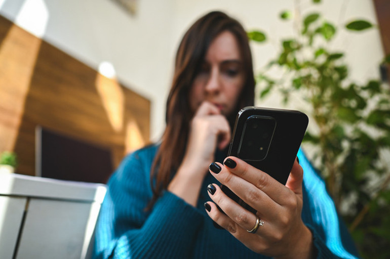 Dolandırıcıların yeni tuzağı: Maaşının yarısını kaptırdı… ‘Tüm bilgilerimi en ince ayrıntısına kadar söylediler’