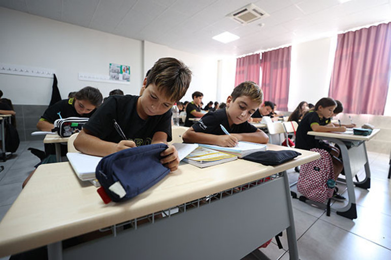 Gören şaşıp kalıyor isimleri bile birbirine benziyor Hayatımda bu kadarını bir arada görmedim