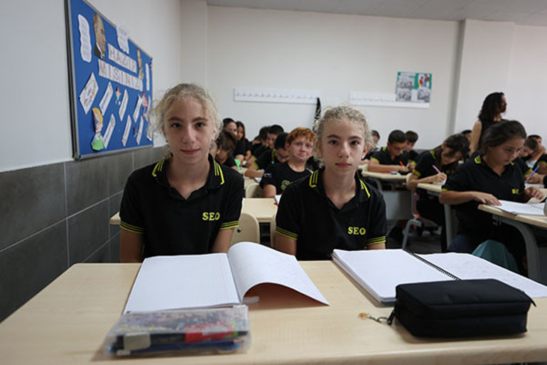 Gören şaşıp kalıyor isimleri bile birbirine benziyor Hayatımda bu kadarını bir arada görmedim