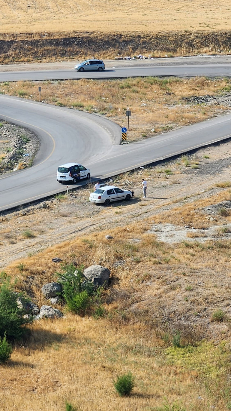 750 metre yol 15 ayda bitmedi... Mahalleli asfaltlanıp açılmasını istiyor