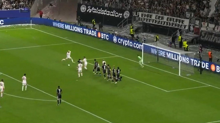 Frankfurtta her şeyin değiştiği 2 an: Barış Alper Yılmaz önce mutlak golü kaçırdı, sonra attı ama bu kez de hakem engeline takıldı