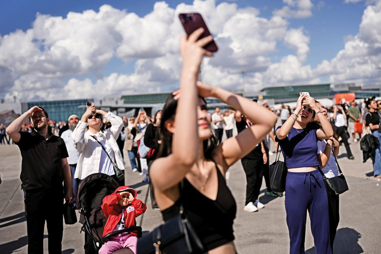 TEKNOFEST İstanbul’da gözler ve ayaklar havada