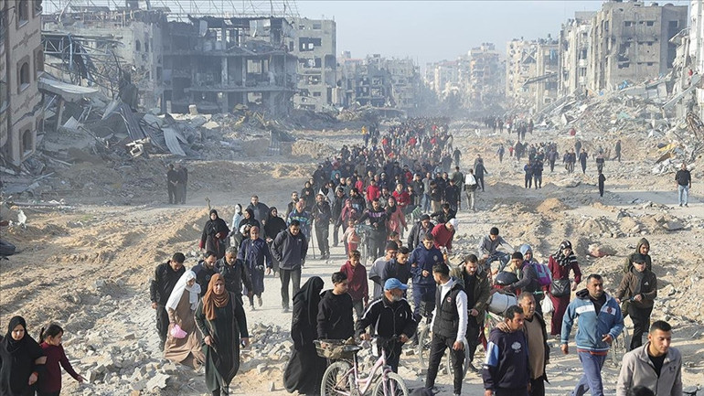 Sıradan İsraillilere göre Gazze’de ‘masum’ yok… Tel Aviv’de parti, Gazze’de soykırım