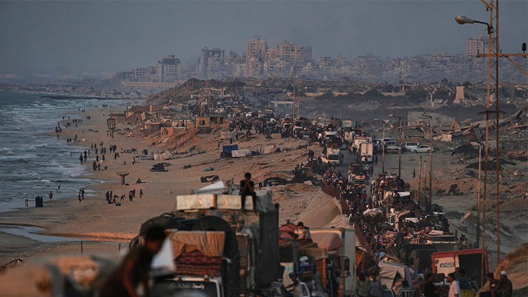 Gazzenin son yaşam hatları çökmek üzere: İsrail ordusu kent merkezine ilerleyişini sürdürüyor... Siviller kuşatma altında