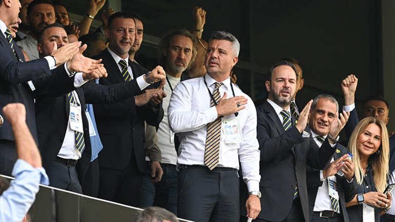 Fenerbahçede dün tribündeki çoğunluk sandığa yansır mı Seçim öncesi son izlenimler