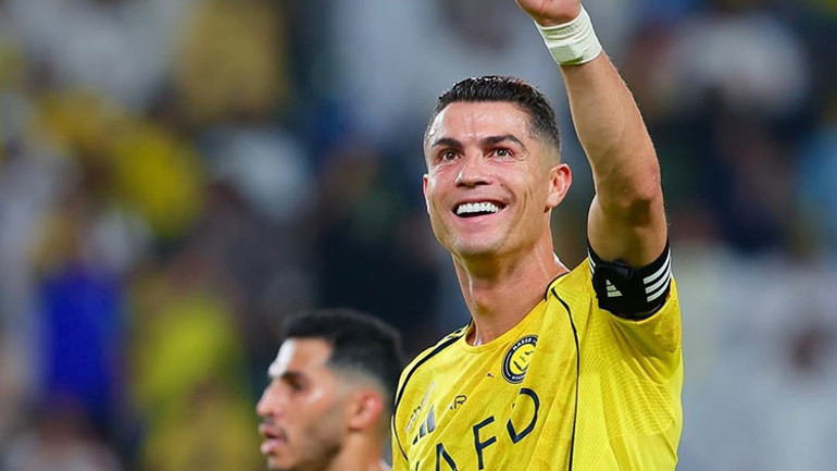 Maçtan bir kare: Al Nassr oyuncuları gol sevinci