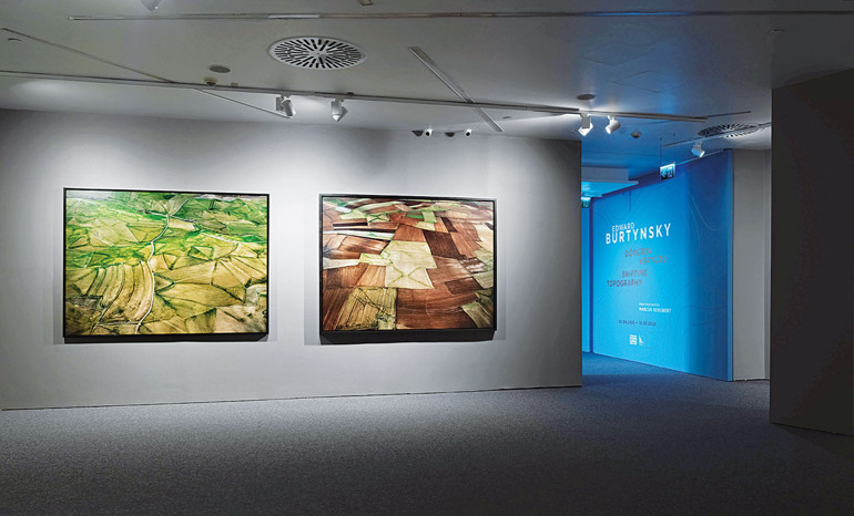 Kanadalı sanatçı Türkiye’deki erozyonun röntgenini çekti