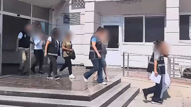 Kuyumcularda sahte altın operasyonu