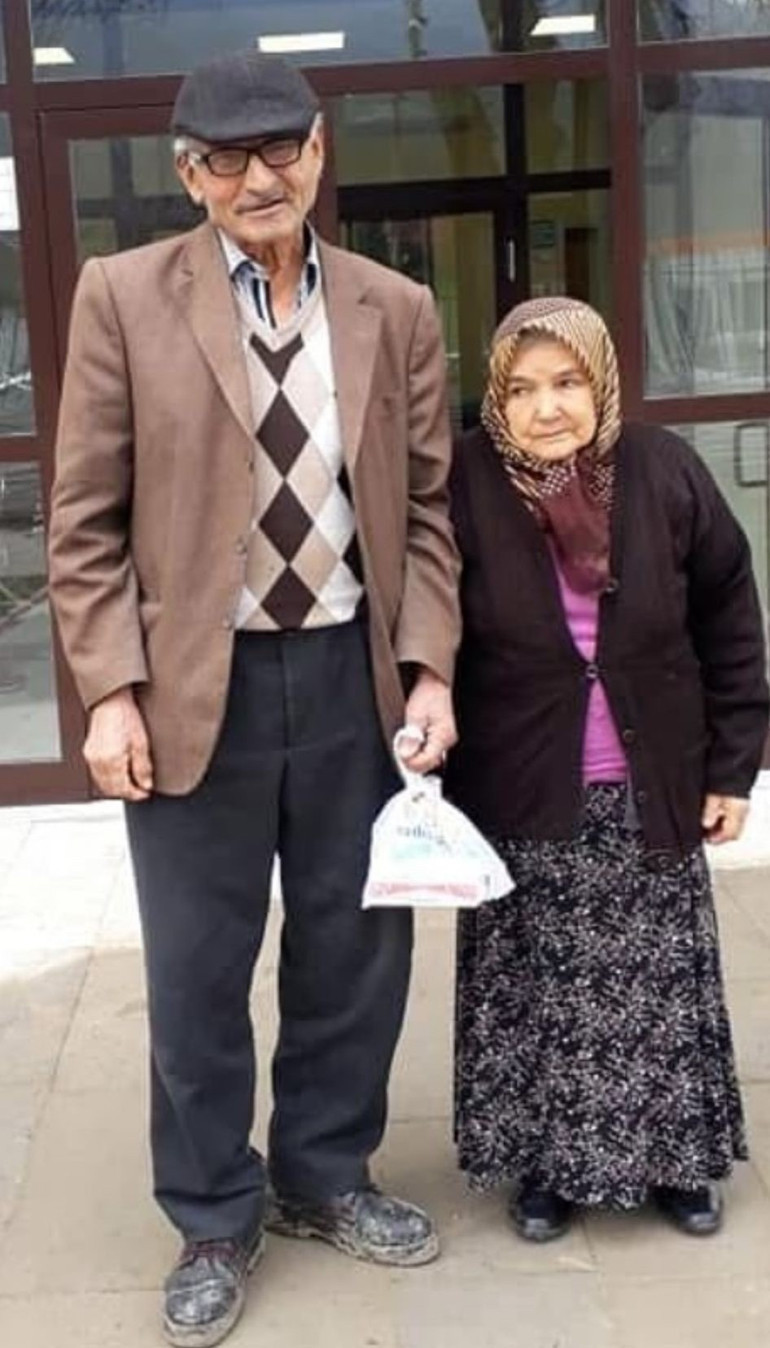 Boluda 2 katlı evde yangın Yaşlı çiftten acı haber