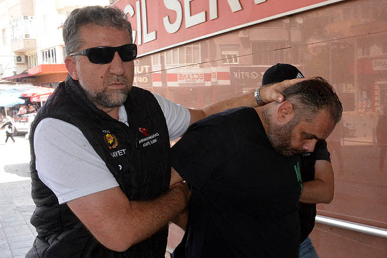 Hastane koridorunda yaşanan saldırıya ait görüntü