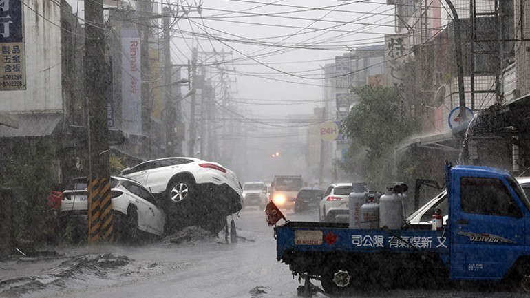Süper tayfun Ragasa, Tayvanda 17 kişinin ölümüne yol açtı