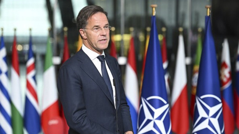 NATOnun kuzey kanadı durulmuyor: Danimarkada İHA alarmı Ülkenin en büyük ikinci havaalanı kapatıldı