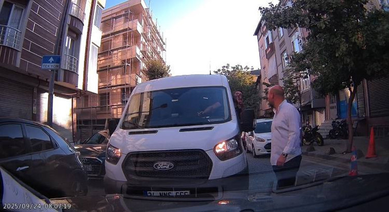 Ters yönden geldi, polis çağır diyerek tepki gösterdi | Arsız sürücüye ceza şoku