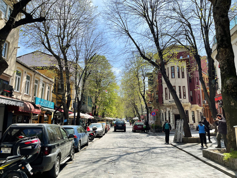 Şehrin kalbinde sonbahar: İstanbul’un renkli yürüyüş rotaları