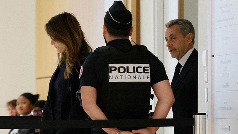 Fransanın eski lideri Sarkozy, suç örgütü kurmaktan mahkum edildi