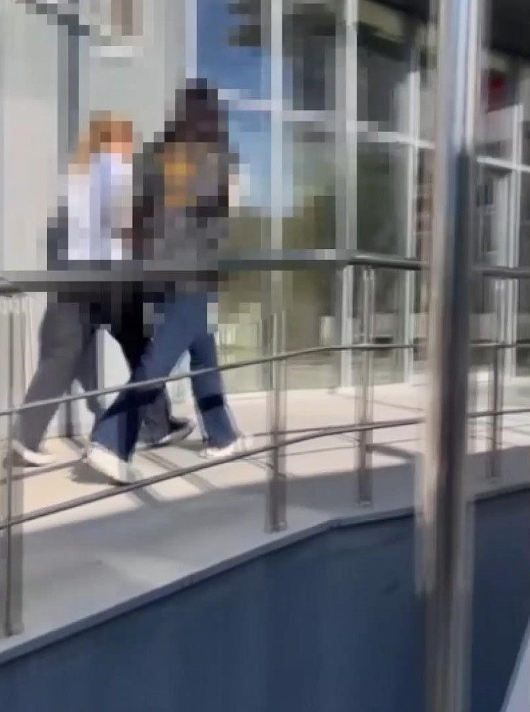 Hastane önünde inceleme