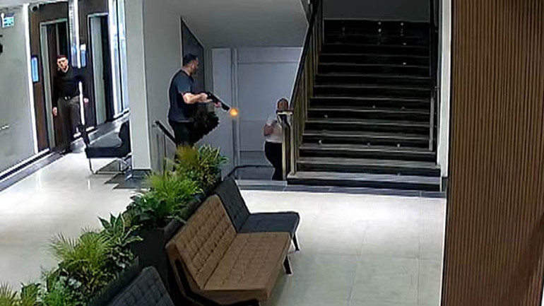  Eser, izin istemiş yönetim vermemiş