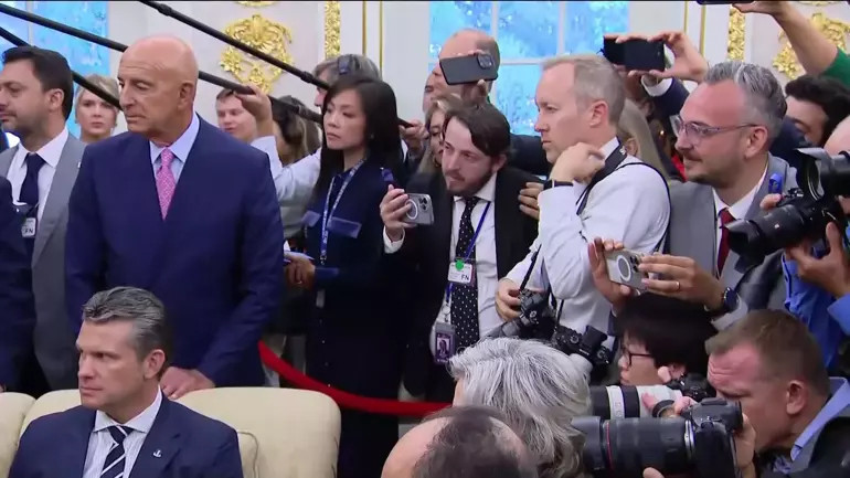 CNN Türk ABD Temsilcisi Yunus Paksoy, ABD Başkanı Trump ile aralarında geçen CNN Türk diyaloğunu anlattı