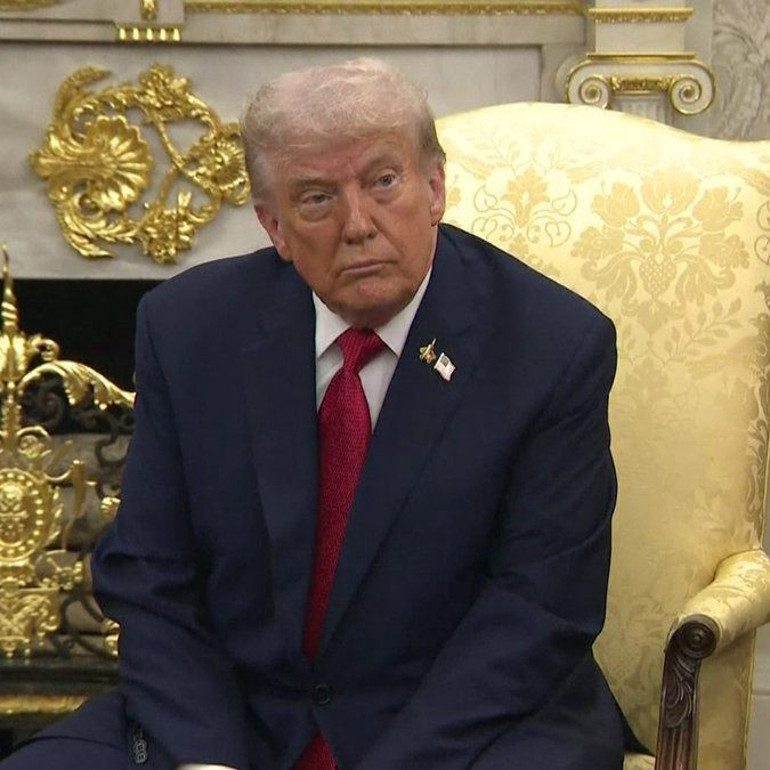 Trump ve Erdoğan görüşmesi dünya basınına damga vurdu: F-35ler ve savunma anlaşmaları masadaydı Dikkat çeken rozet detayı