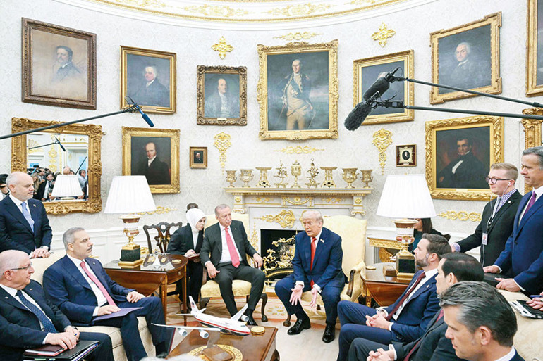 Beyaz Saray’da tarihi zirve