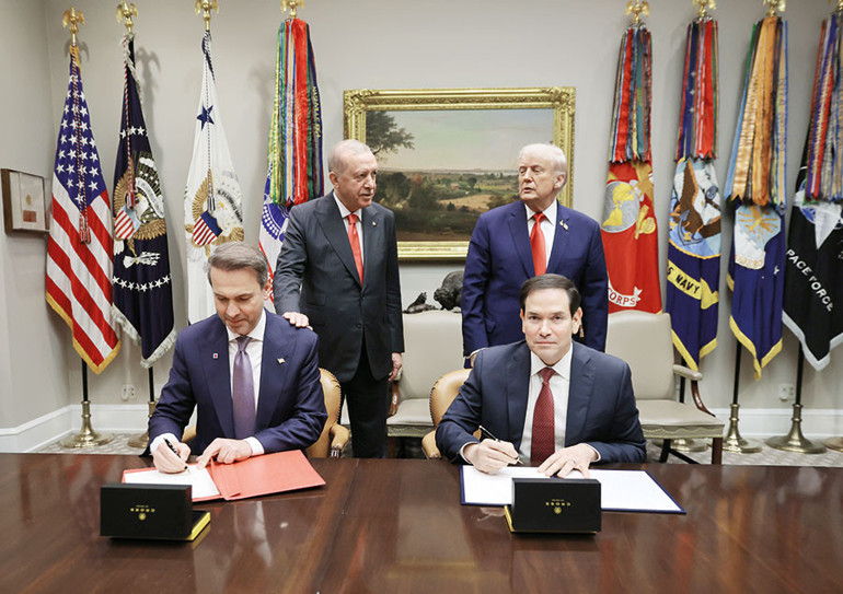 Beyaz Saray’da tarihi zirve