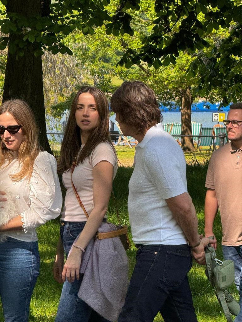  Söyle senden uzak dursun