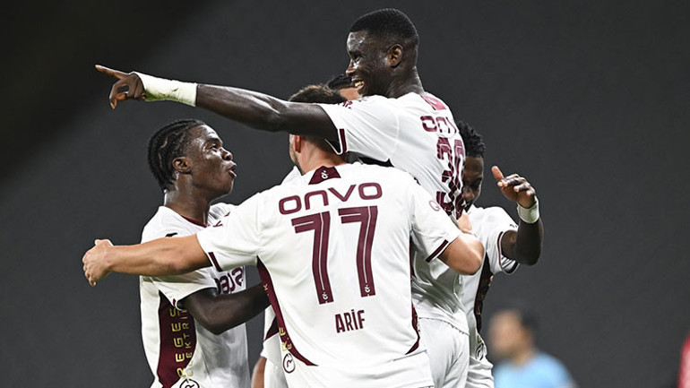 Onuachu takımına katkı veriyor