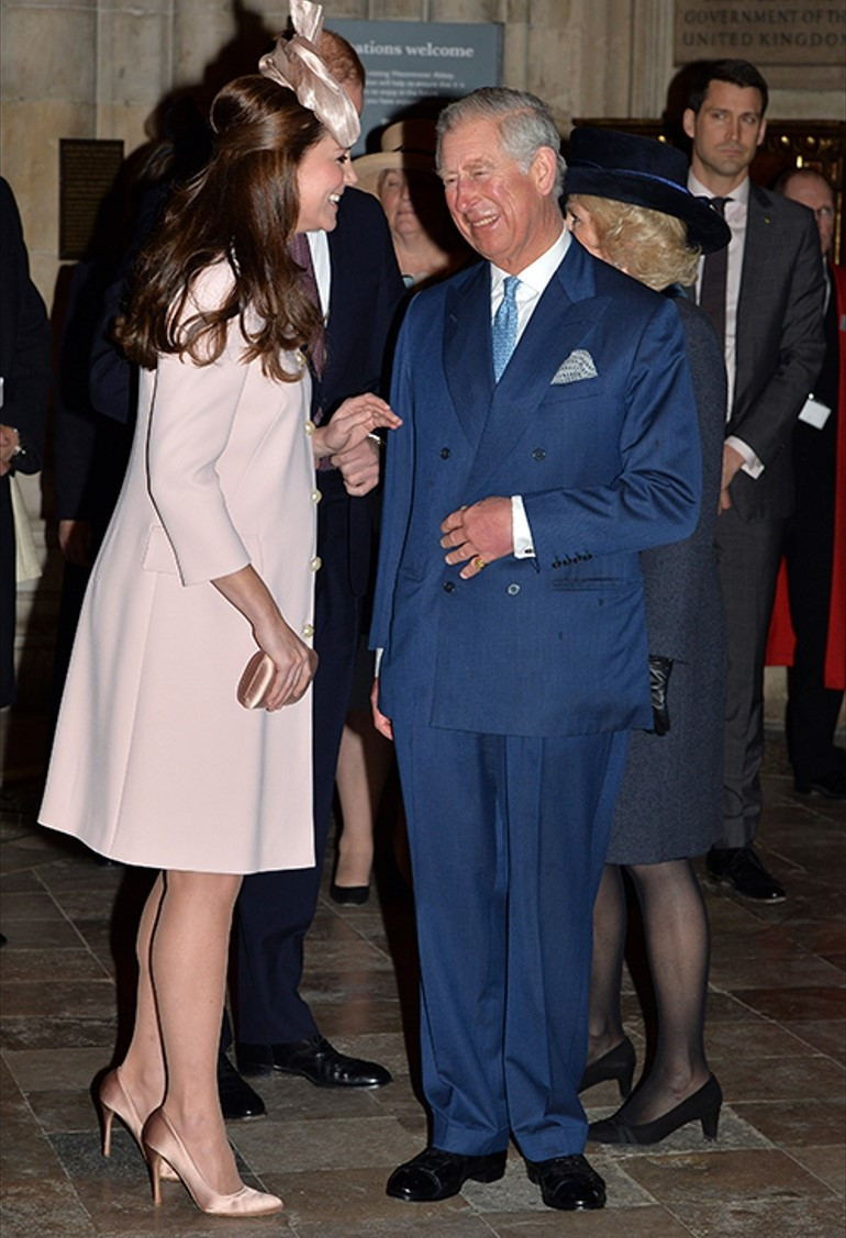 Ona çok isteyip hiç sahip olamadığı kızı gibi bakıyor… Kayınpeder ve gelinin yakınlığı ailede dengeleri bozdu