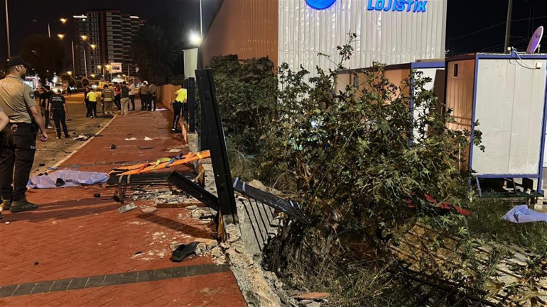Kazadan sonra olay yerindeki çalışmalar