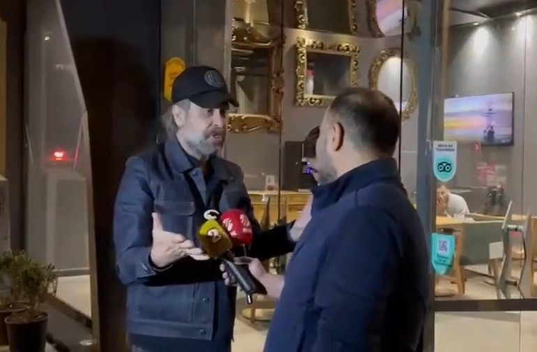 Kafa atma tartışması...