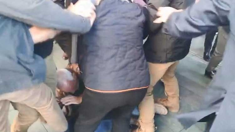 Özgür Özel’e yumruklu saldırı davasında karar