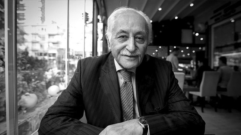 Yazar ve şair Yavuz Bülent Bakiler son yolculuğuna uğurlandı