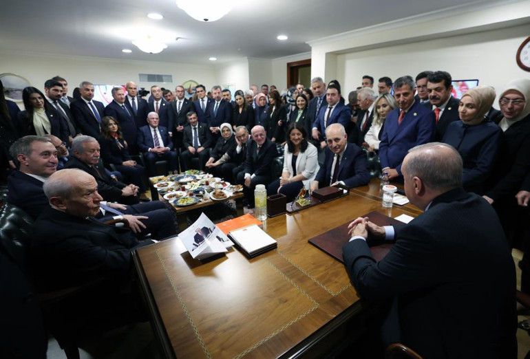 Cumhurbaşkanı Erdoğan: Her sorunu çözer, her oyunu bozarız