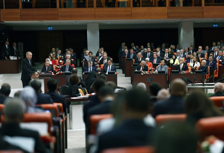 Cumhurbaşkanı Erdoğan: Her sorunu çözer, her oyunu bozarız